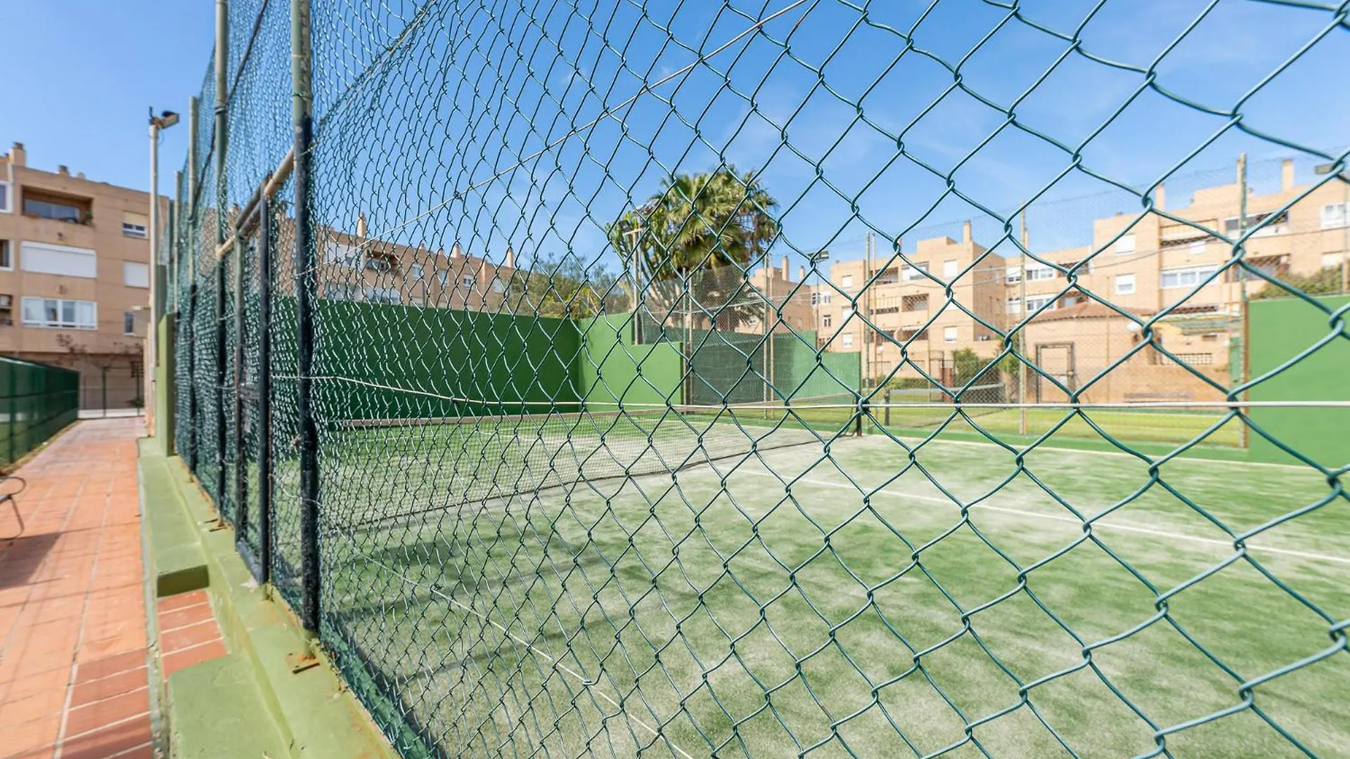 Apartamento 797 Holiday Rentals - Amplio Atico Duplex En Guadalmar Frente Al Mar Málaga España