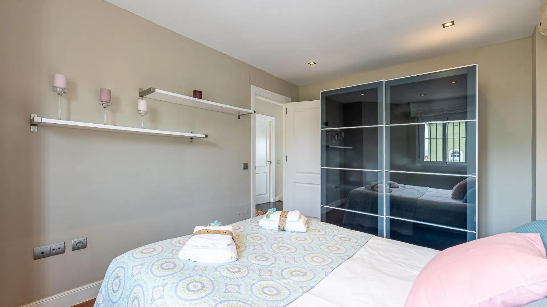 Apartment 797 Holiday Rentals - Amplio Atico Duplex En Guadalmar Frente Al Mar Malaga Spain