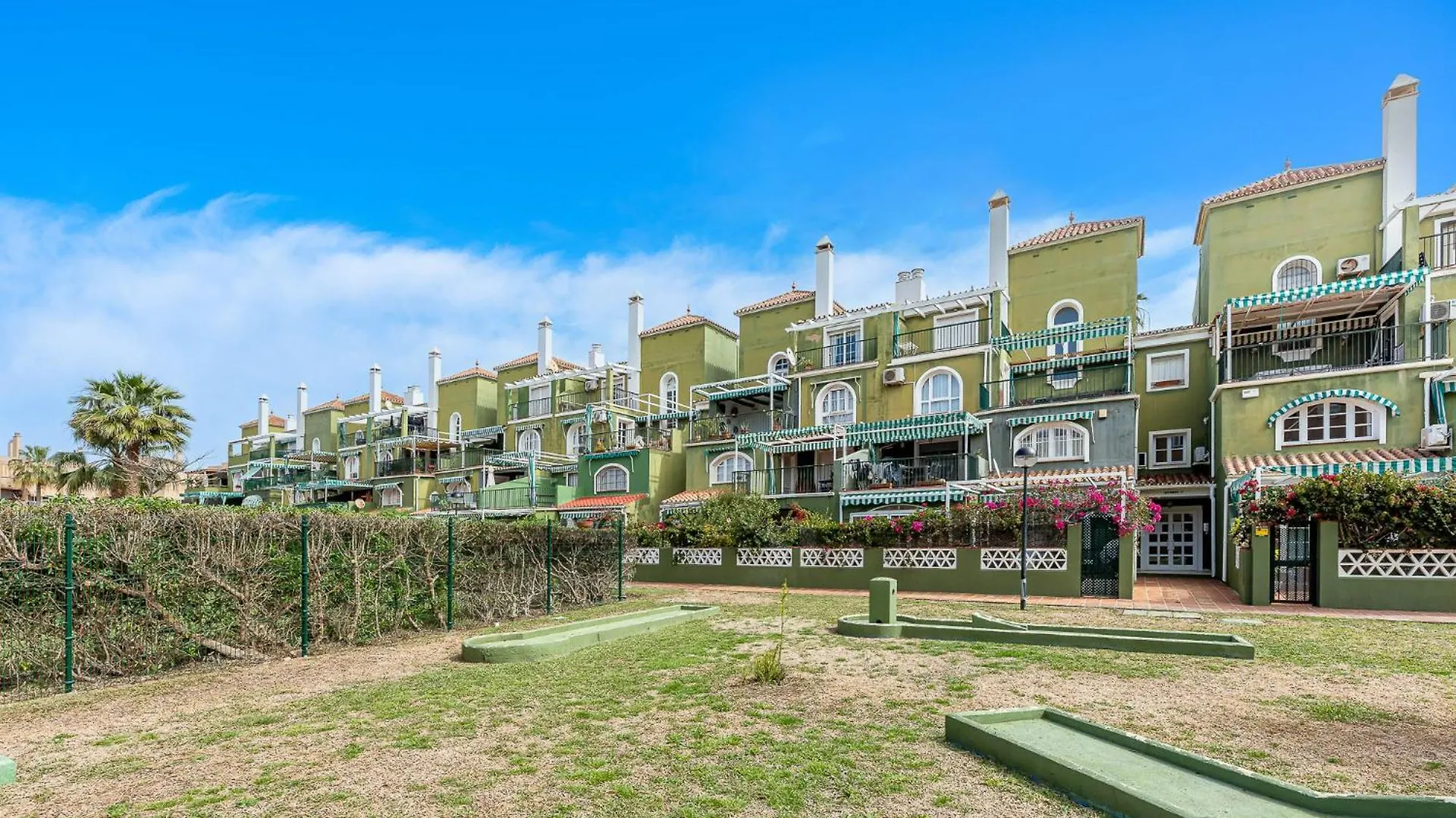 797 Holiday Rentals - Amplio Atico Duplex En Guadalmar Frente Al Mar Malaga Apartment